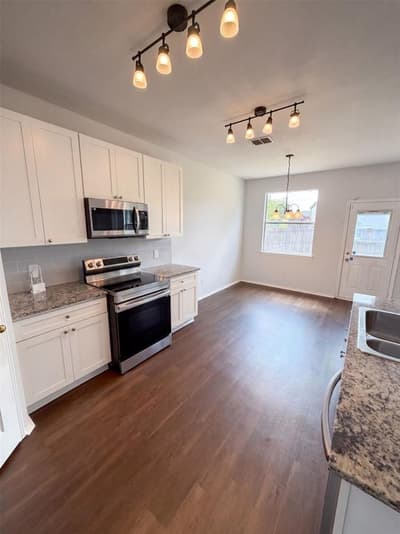 2220 Sumac Drive, Little Elm TX 75068 - Photo 2