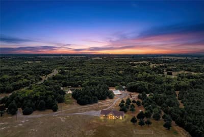8615 County Road 534, Whitewright TX 75491 - Photo 2