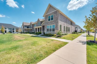4332 Hopewell Street, North Richland Hills TX 76180 - Photo 2