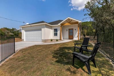 1001 Apache Ridge Road, Granbury TX 76048 - Photo 4