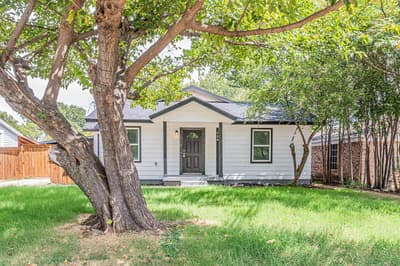 426 NE 29th Street, Grand Prairie TX 75050