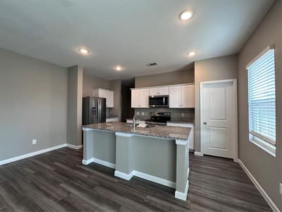 13400 Hiskey Drive, Fort Worth TX 76052 - Photo 5