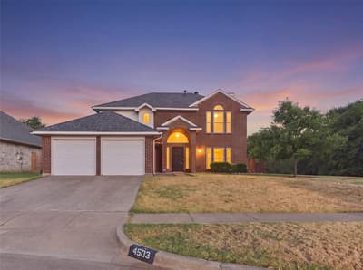 4503 Queenswood Drive, Grand Prairie TX 75052