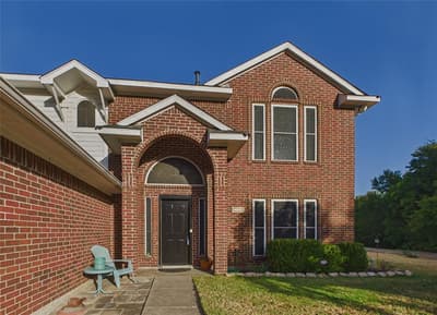 4503 Queenswood Drive, Grand Prairie TX 75052 - Photo 4
