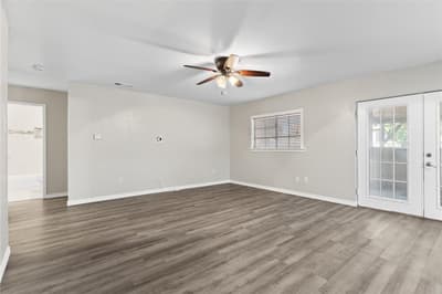 2200 Etain Road, Irving TX 75060 - Photo 4