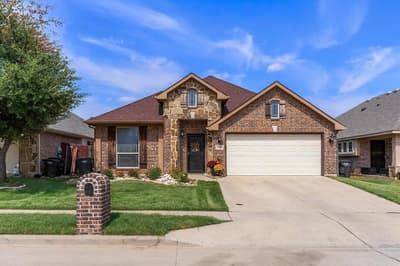 4336 Sweet Clover Lane, Fort Worth TX 76036