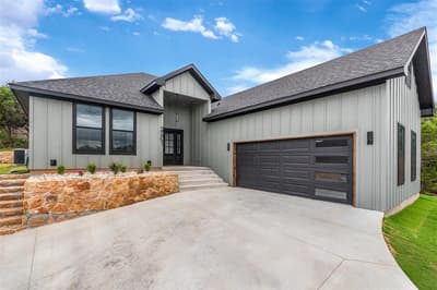 2201 Christine Drive, Granbury TX 76048