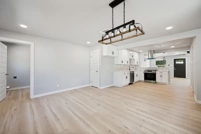 5517 Cottey Street, Fort Worth TX 76119 - Photo 5