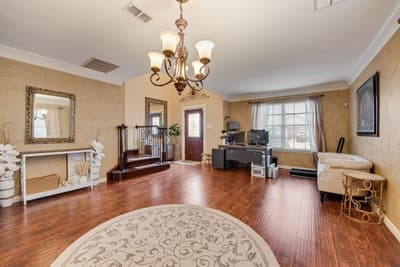 7602 Stanhope Lane, Arlington TX 76001 - Photo 3