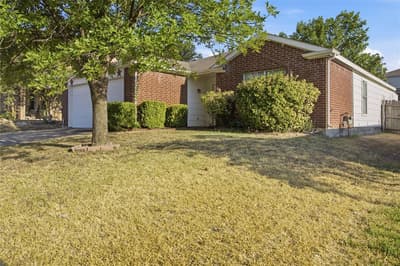 7132 Lanyon Drive, Dallas TX 75227 - Photo 2