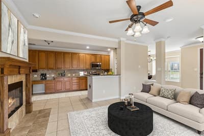 4313 Kestrel Way, Carrollton TX 75010 - Photo 2