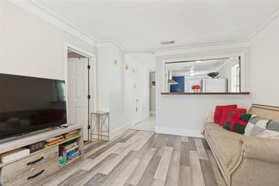 2421 Boyd Street, Dallas TX 75224 - Photo 3
