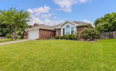 838 Oak Hollow Lane, Rockwall TX 75087 - Photo 2