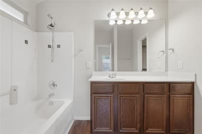 1509 Sierra Estate Trail, Fort Worth TX 76119 - Photo 4