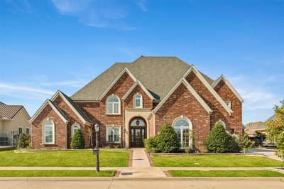 1217 Viridian Park Lane, Arlington TX 76005 - Photo 3