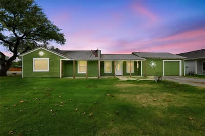 411 W 3rd Street, Maypearl TX 76064 - Photo 2