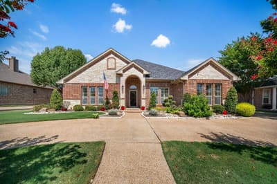 811 Amherst Drive, Waxahachie TX 75165