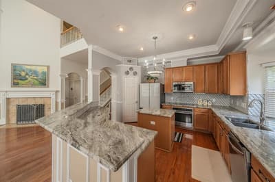 5549 Mountain Valley Drive, The Colony TX 75056 - Photo 2
