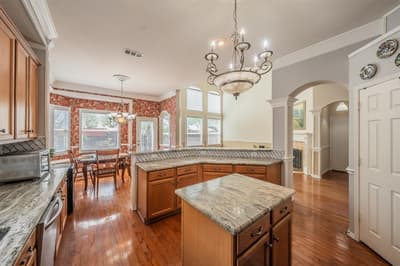 5549 Mountain Valley Drive, The Colony TX 75056 - Photo 5