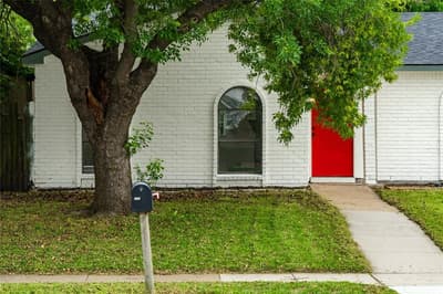 2009 Clark Trail, Grand Prairie TX 75052 - Photo 3