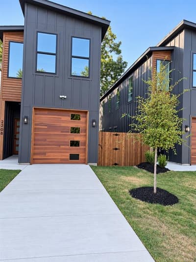 2208 Dyson Street, Dallas TX 75215