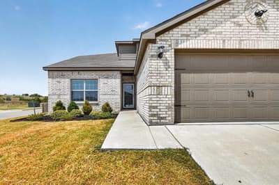 176 Bandana Circle, Newark TX 76071 - Photo 3