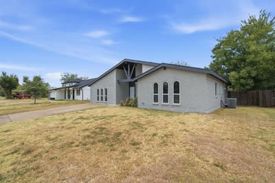 912 Kelley Drive, Everman TX 76140 - Photo 3
