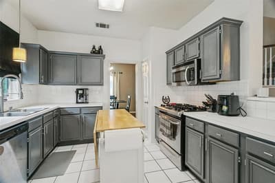 1400 Wentworth Drive, Lewisville TX 75067 - Photo 5