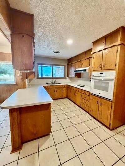 938 COUNTY RD 3341, Paradise TX 76073 - Photo 3
