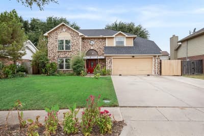 4305 Hudson Avenue, Grand Prairie TX 75052 - Photo 2