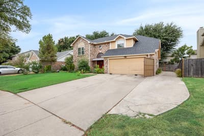 4305 Hudson Avenue, Grand Prairie TX 75052 - Photo 3