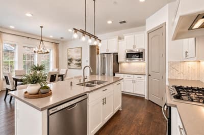 4865 Paddock Trail, Carrollton TX 75010 - Photo 4