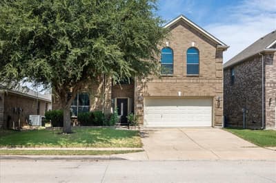 1725 Birds Eye Road, Fort Worth TX 76177