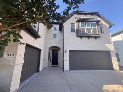 12912 Twelve Oaks Avenue, Frisco TX 75035 - Photo 2