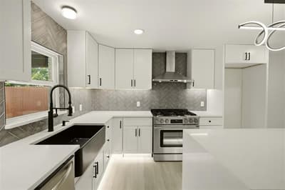 3030 Mark Twain Drive, Farmers Branch TX 75234 - Photo 4