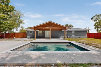 2512 Mcdearmon Street, Sachse TX 75048