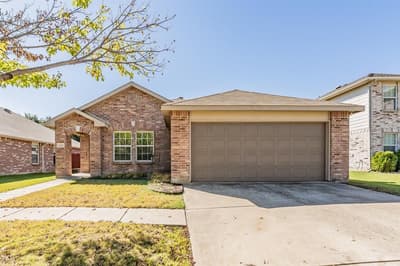 4512 Hounds Tail Lane, Fort Worth TX 76244