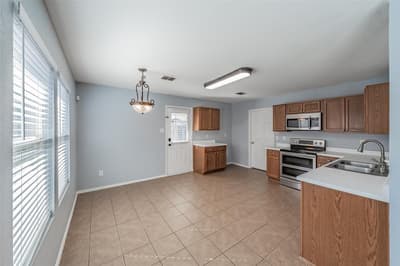 4512 Hounds Tail Lane, Fort Worth TX 76244 - Photo 4