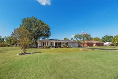 205 Laurel Trail, Terrell TX 75160 - Photo 2