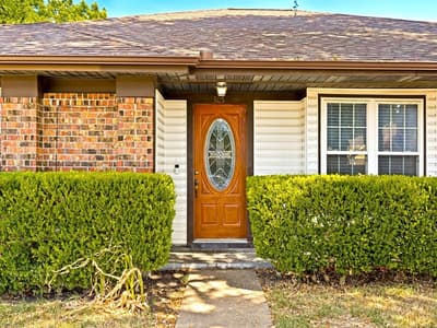 305 Jessica Drive, Garland TX 75040 - Photo 2