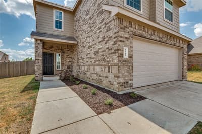 1403 Kinglet Drive, Ennis TX 75119 - Photo 2