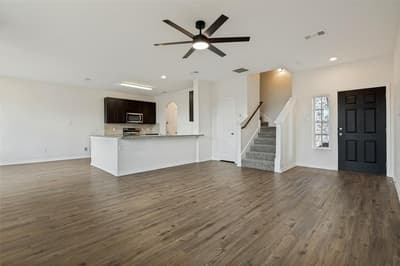 1403 Kinglet Drive, Ennis TX 75119 - Photo 4