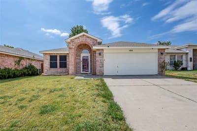 810 Engleside Drive, Arlington TX 76018