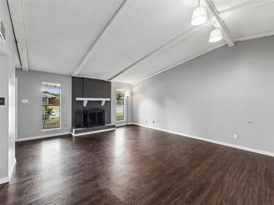 733 Red Wing Drive, Lewisville TX 75067 - Photo 5