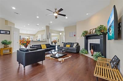 335 Linhurst Drive, Murphy TX 75094