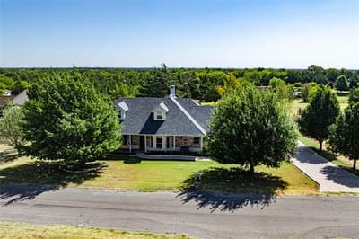 3711 Heatherwood Lane, Sherman TX 75090 - Photo 3