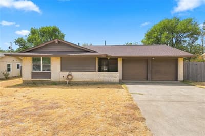 628 Apollo Drive, Denton TX 76209 - Photo 2