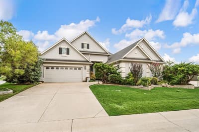 9613 Crestview Drive, Denton TX 76207 - Photo 3