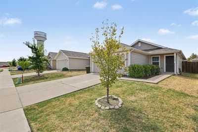 5320 Vinebrook Way, Princeton TX 75407 - Photo 2