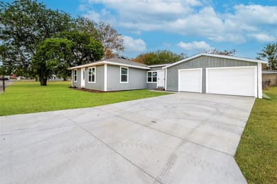 201 Deputy Larry Miller Drive, Granbury TX 76048 - Photo 5